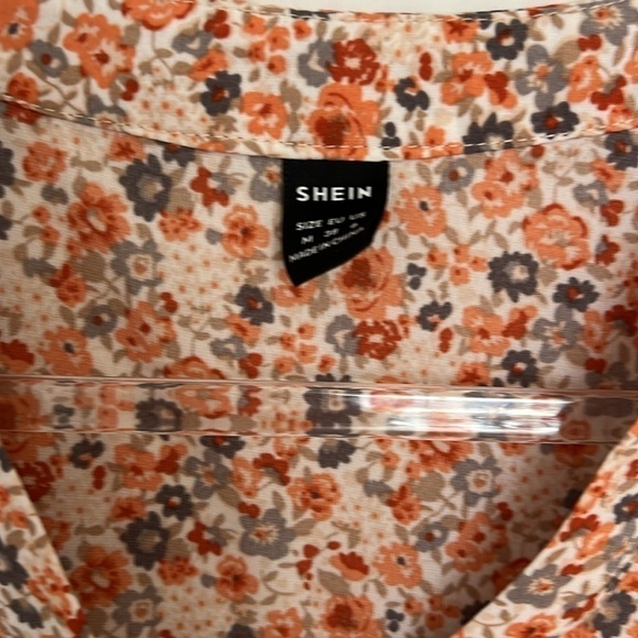 Shein Floral V Neck Short Sleeve Casual Airy Women Size Medium - Picture 3 of 6